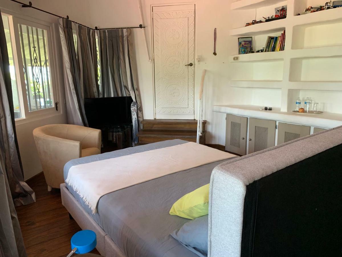 ボカ・チカ Boca Brava Paradise Bed & Breakfast エクステリア 写真
